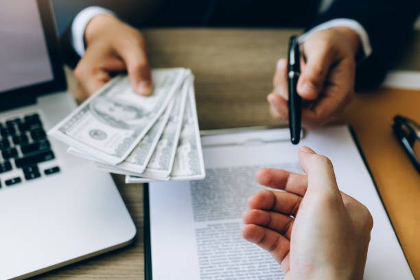  East Dubuque, IL Loan Agency Pros
